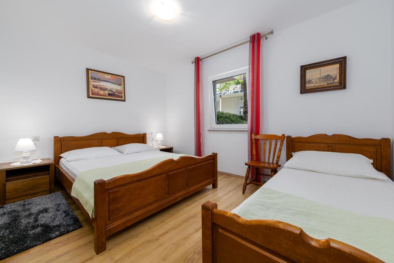 Apartments Melita Crikvenica Kültér fotó