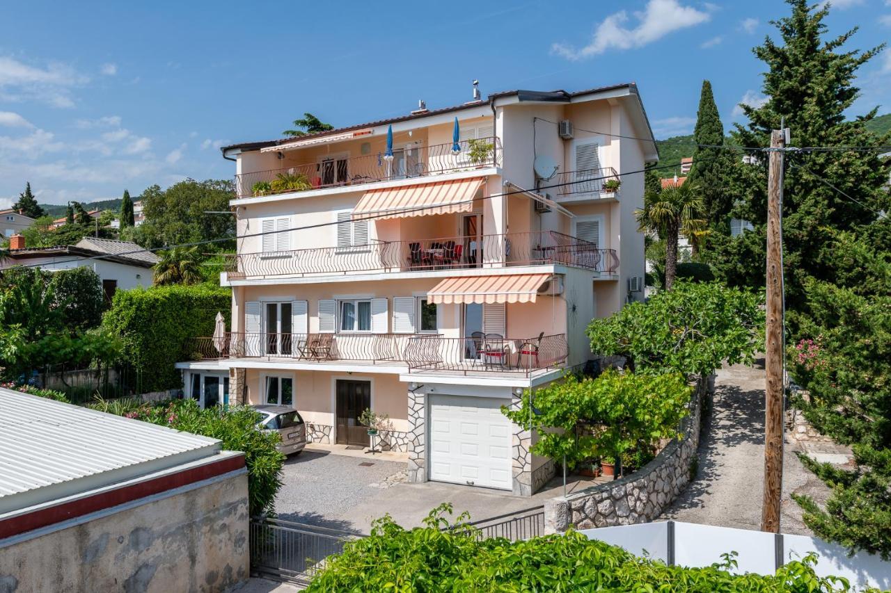 Apartments Melita Crikvenica Kültér fotó
