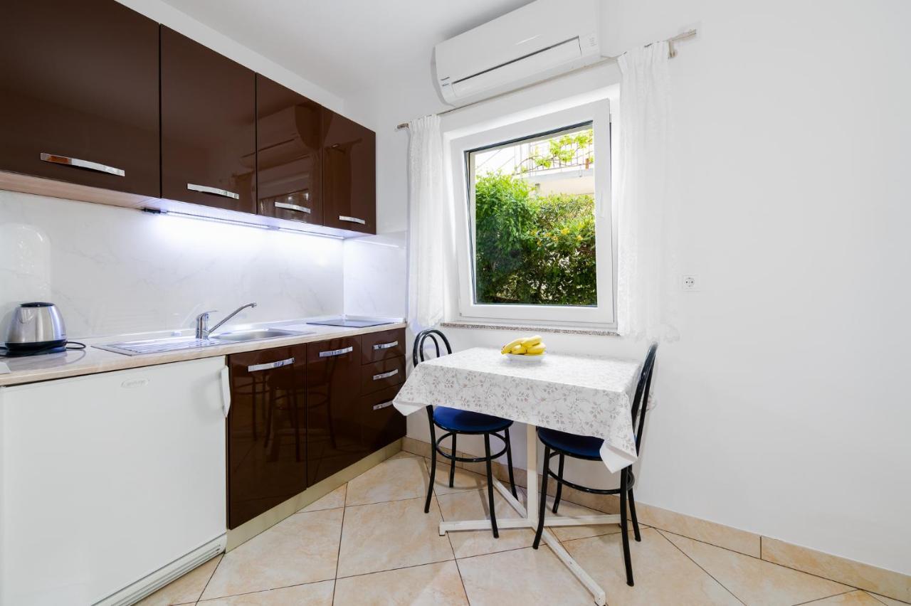Apartments Melita Crikvenica Kültér fotó